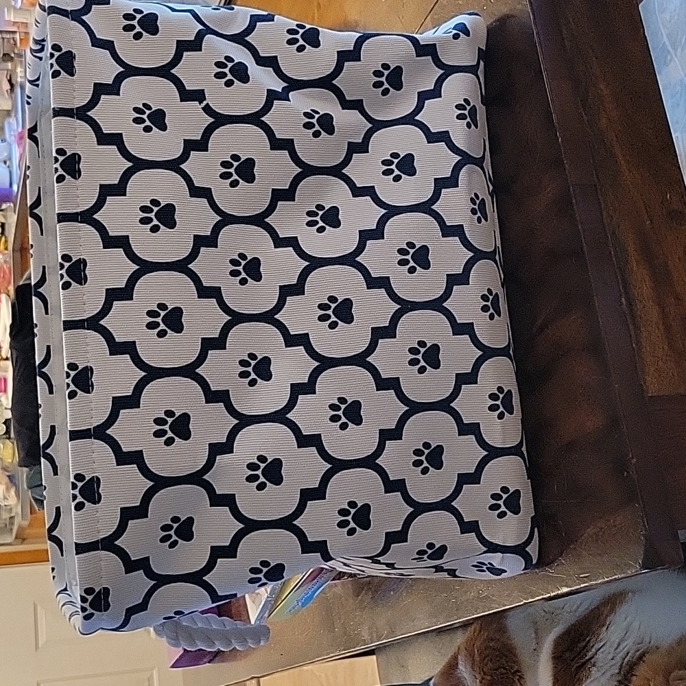 Rectangular pet bin - Picture 2 of 4
